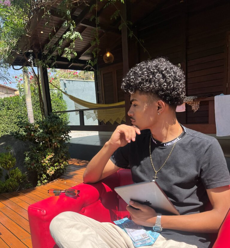 PARTICIPE E CONCORRA A UM IPHONE NOVO COM IVO SOBERANO!